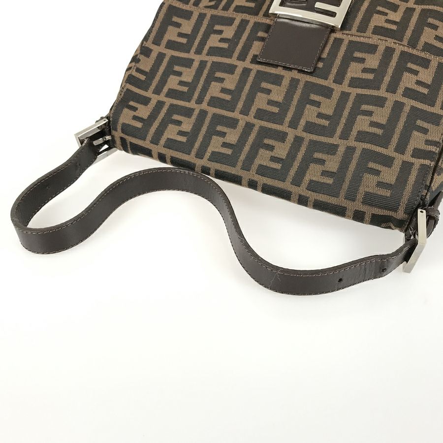 フェンディ ショルダーバッグ