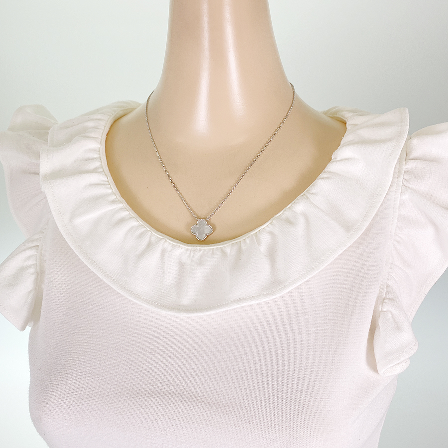 ヴァンクリーフ＆アーペル ネックレス