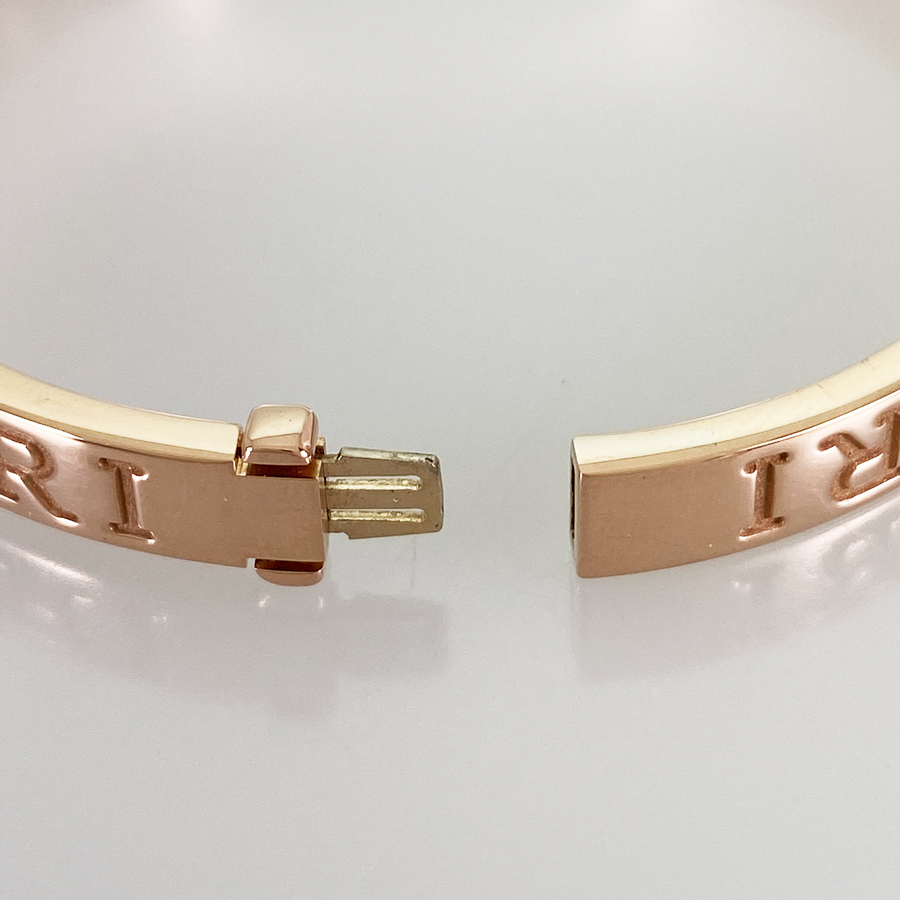 ブルガリ バングル