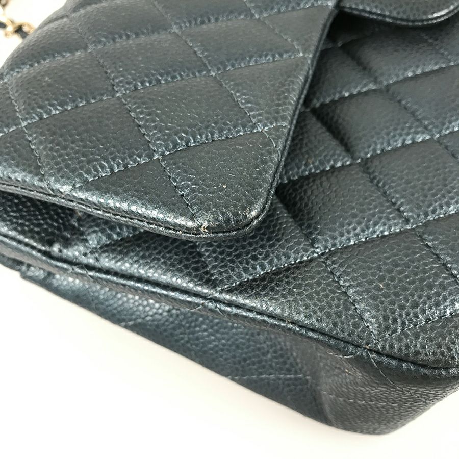 シャネル ショルダーバッグ