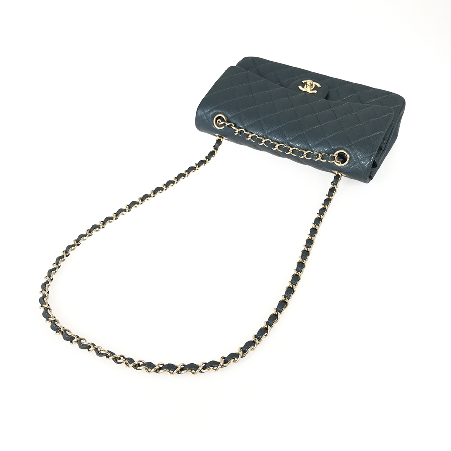 シャネル ショルダーバッグ