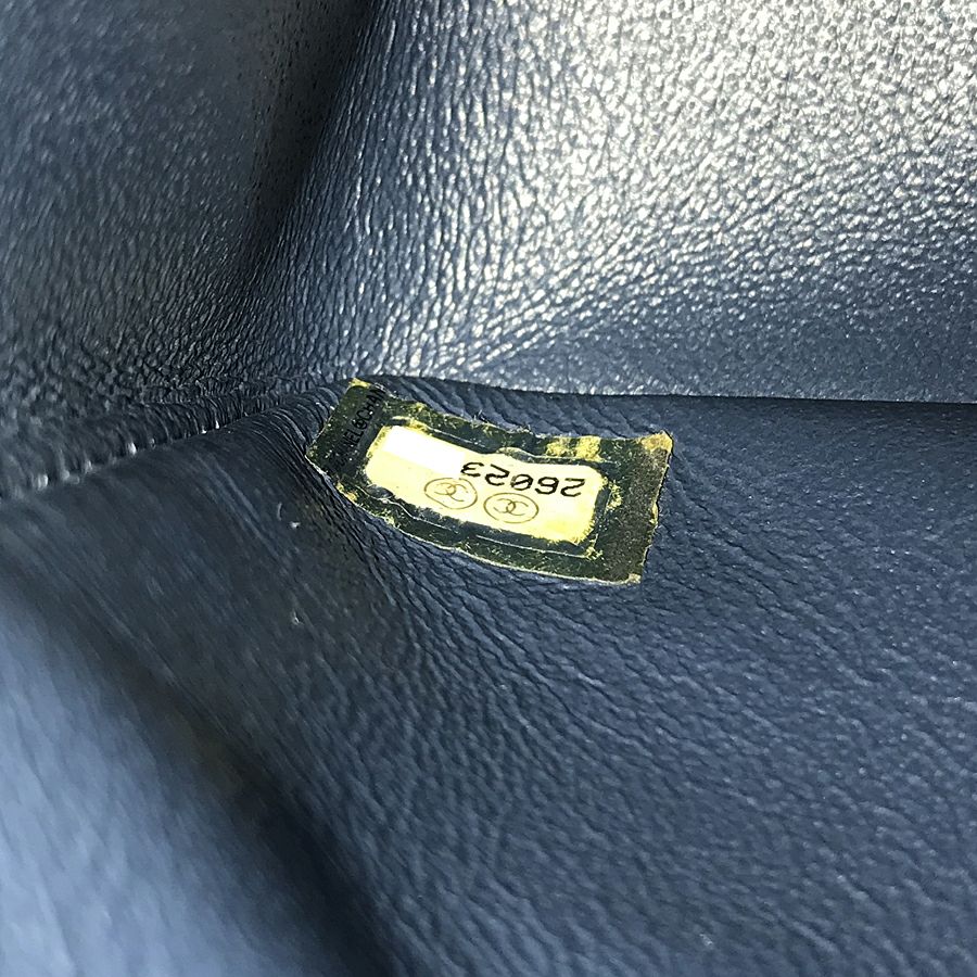 シャネル ショルダーバッグ