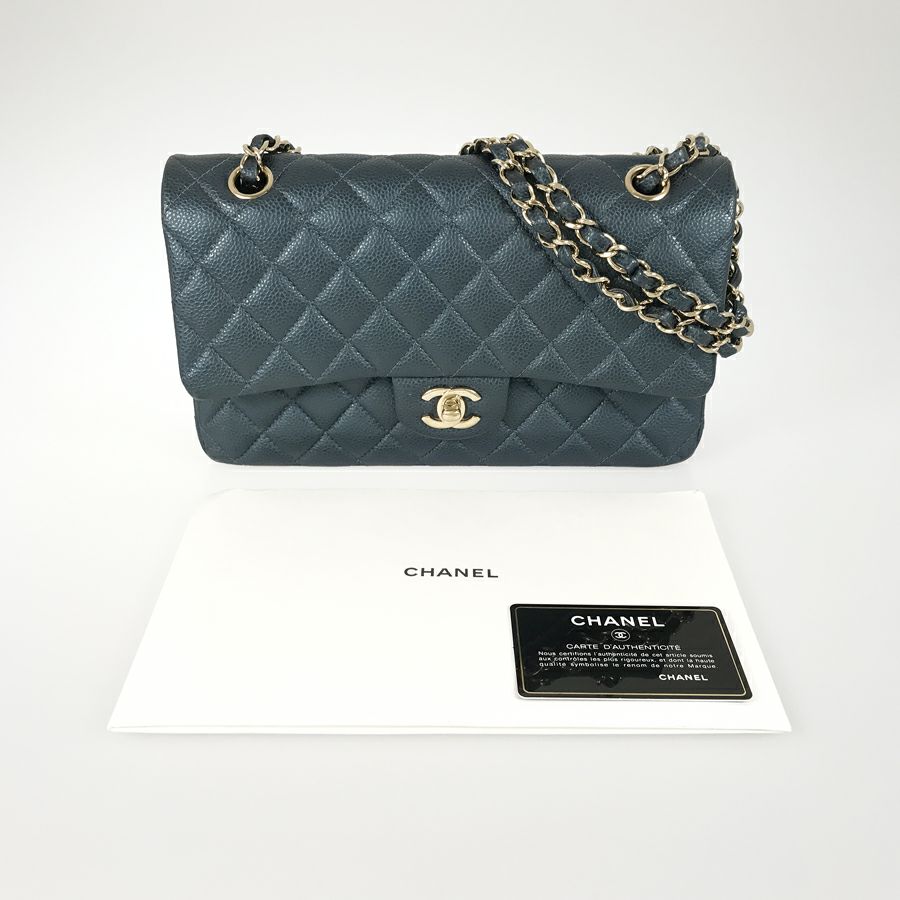 シャネル ショルダーバッグ