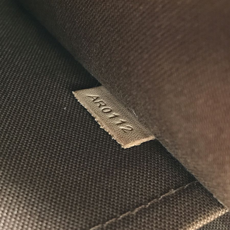 ルイ・ヴィトン ショルダーバッグ