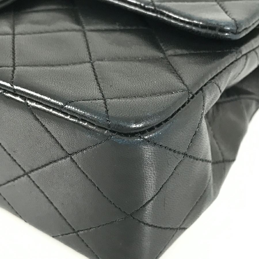 シャネル ショルダーバッグ