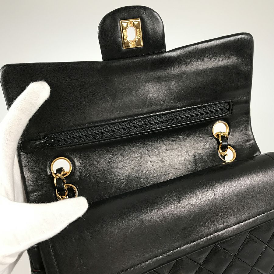 シャネル ショルダーバッグ