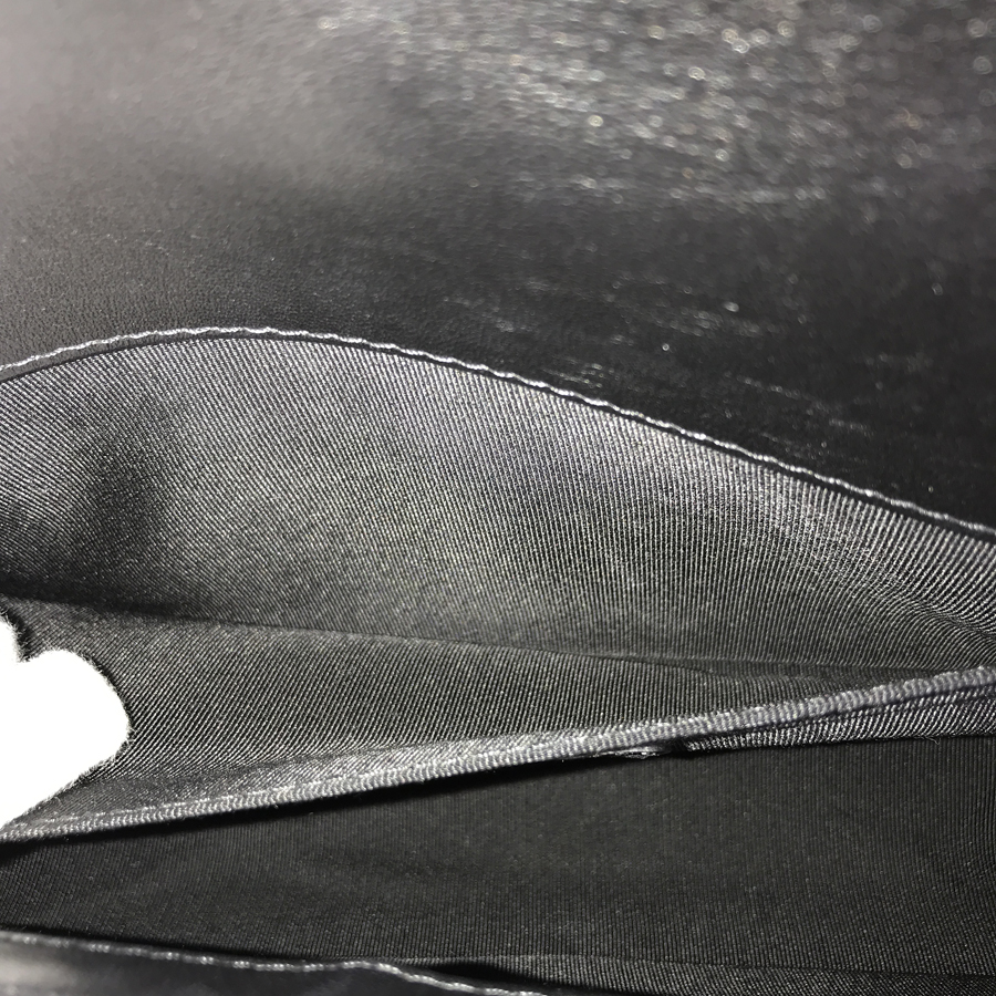 シャネル ショルダーバッグ