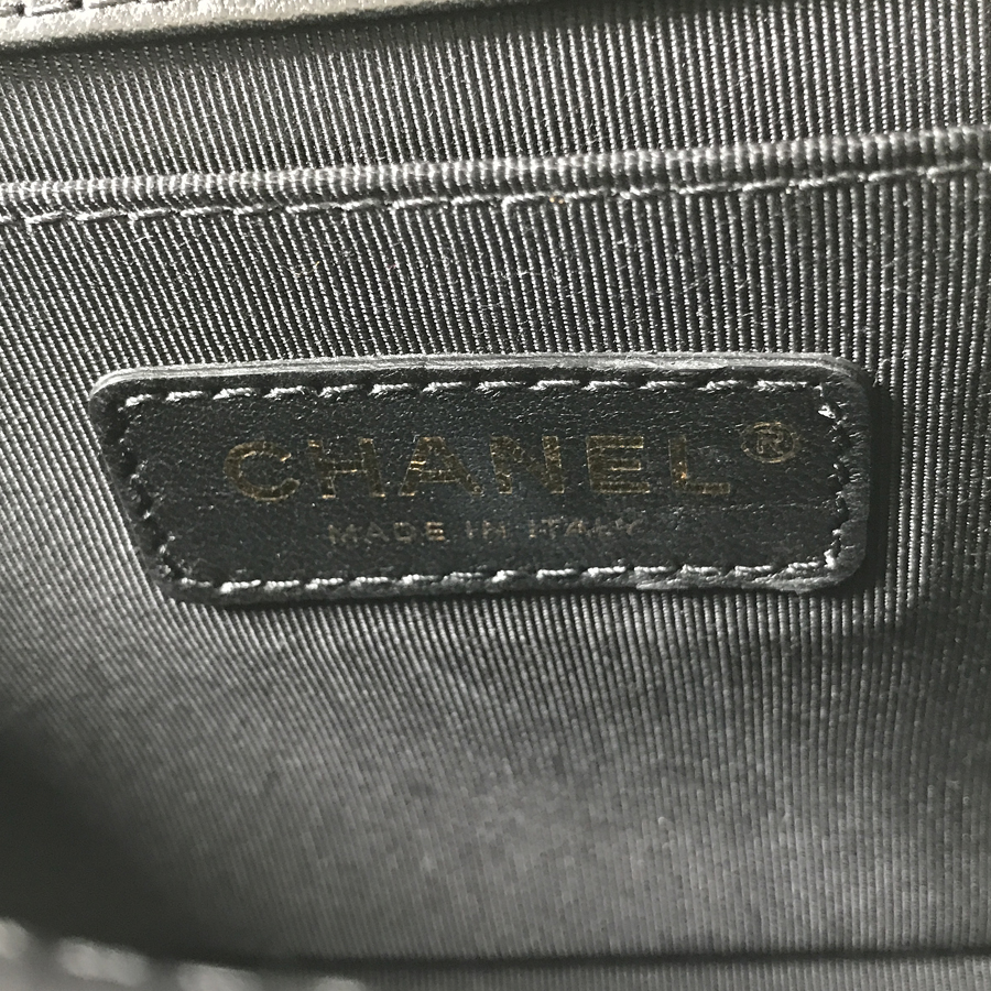 シャネル ショルダーバッグ