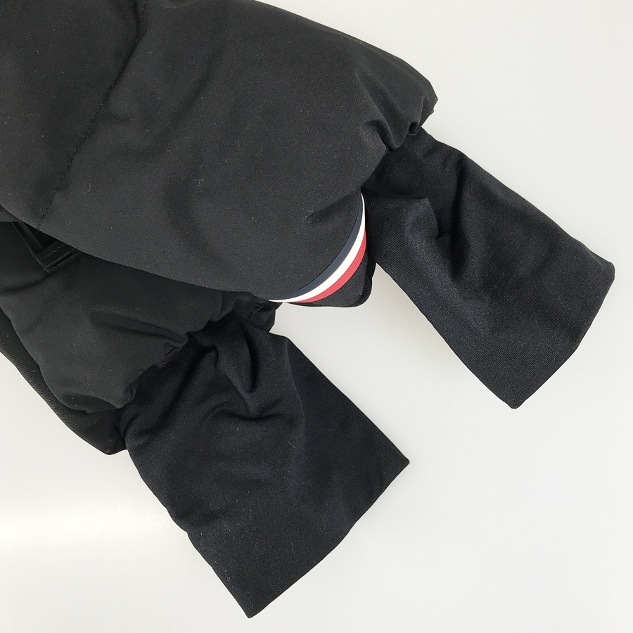 モンクレール レディース ダウンジャケット