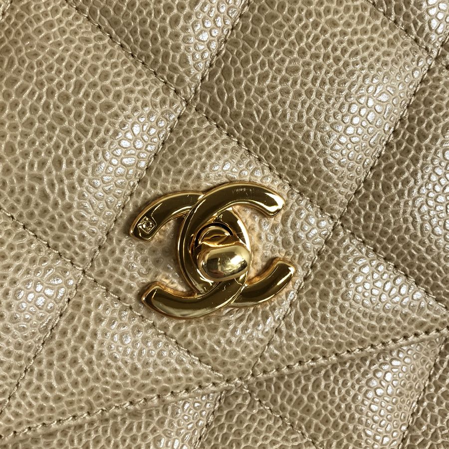 シャネル ショルダーバッグ