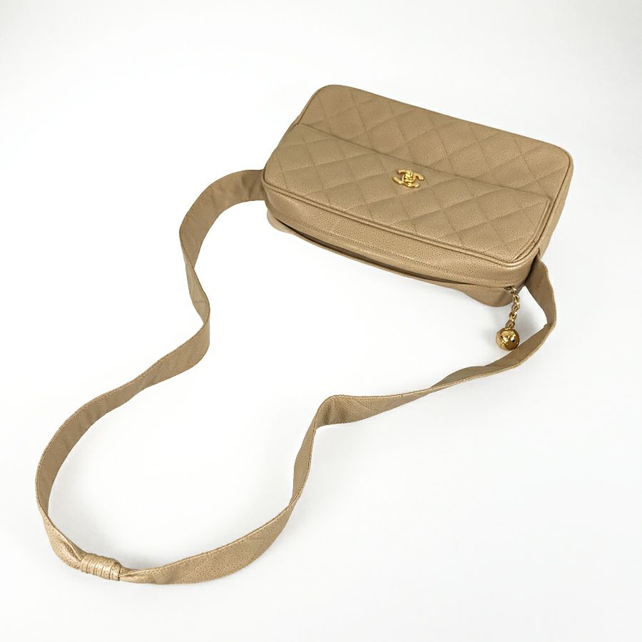 シャネル ショルダーバッグ