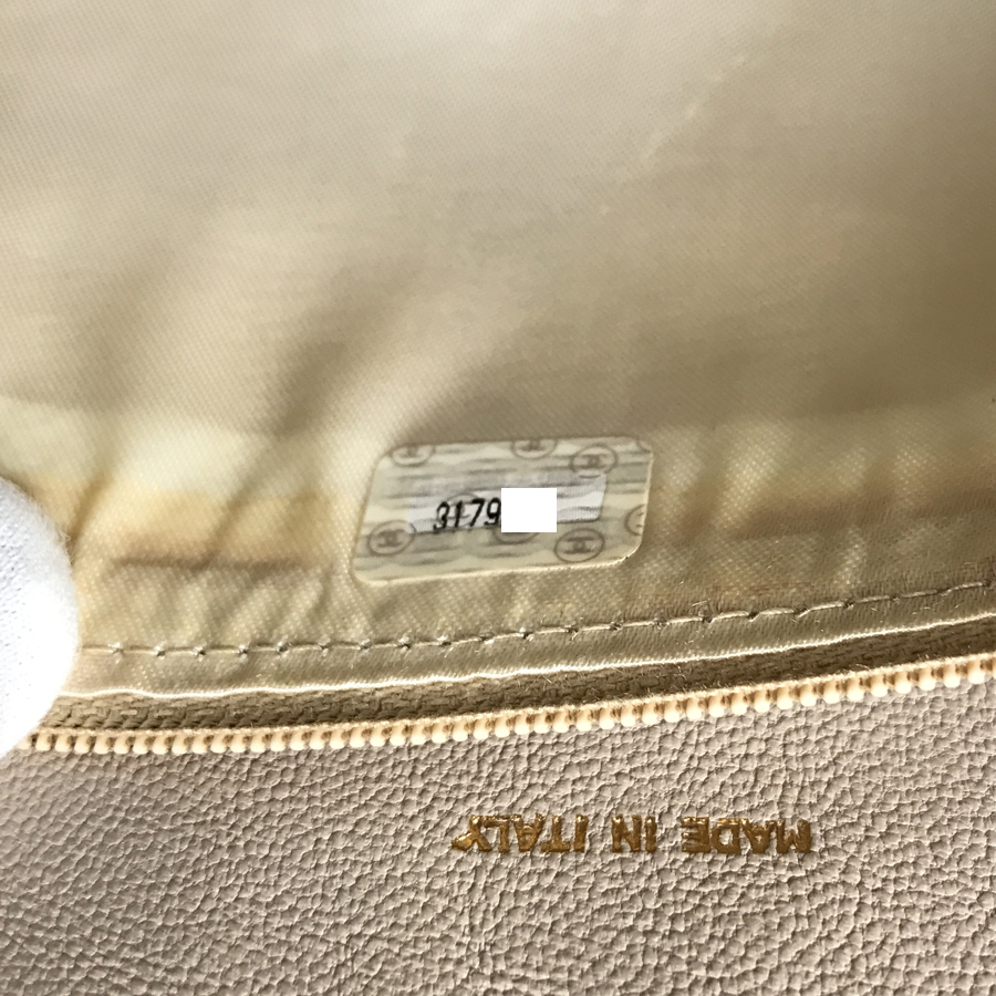 シャネル ショルダーバッグ