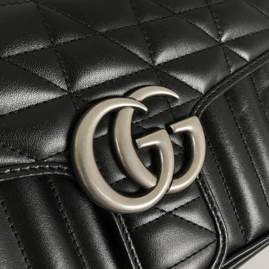 グッチ ショルダーバッグ