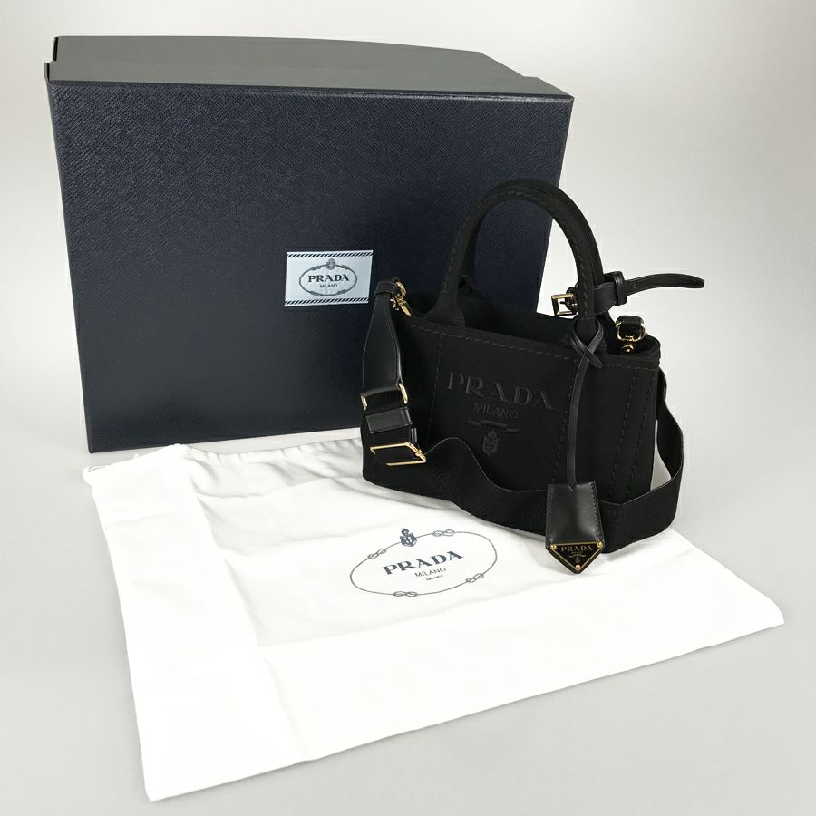 プラダ トートバッグ