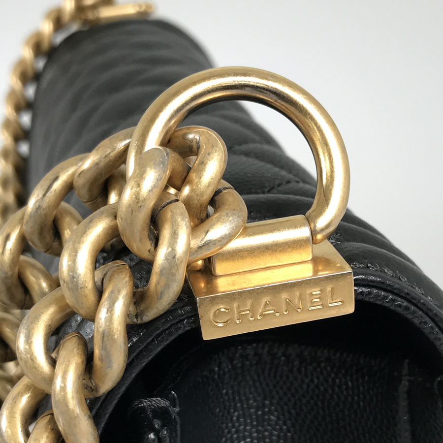 シャネル ショルダーバッグ