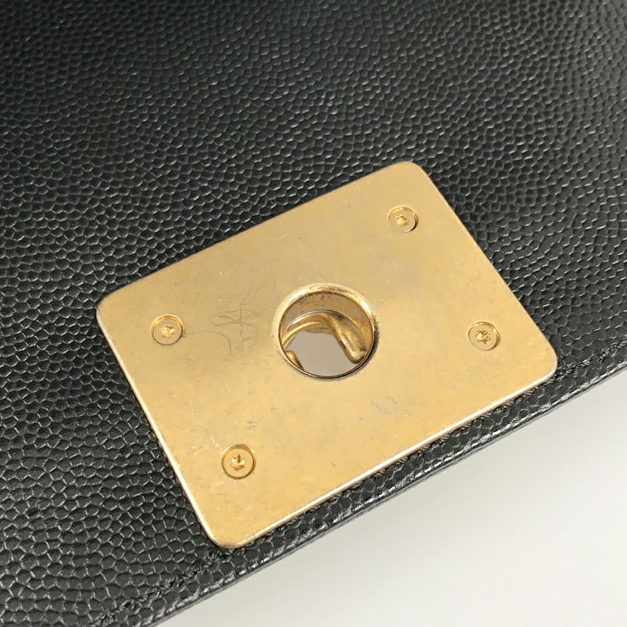 シャネル ショルダーバッグ