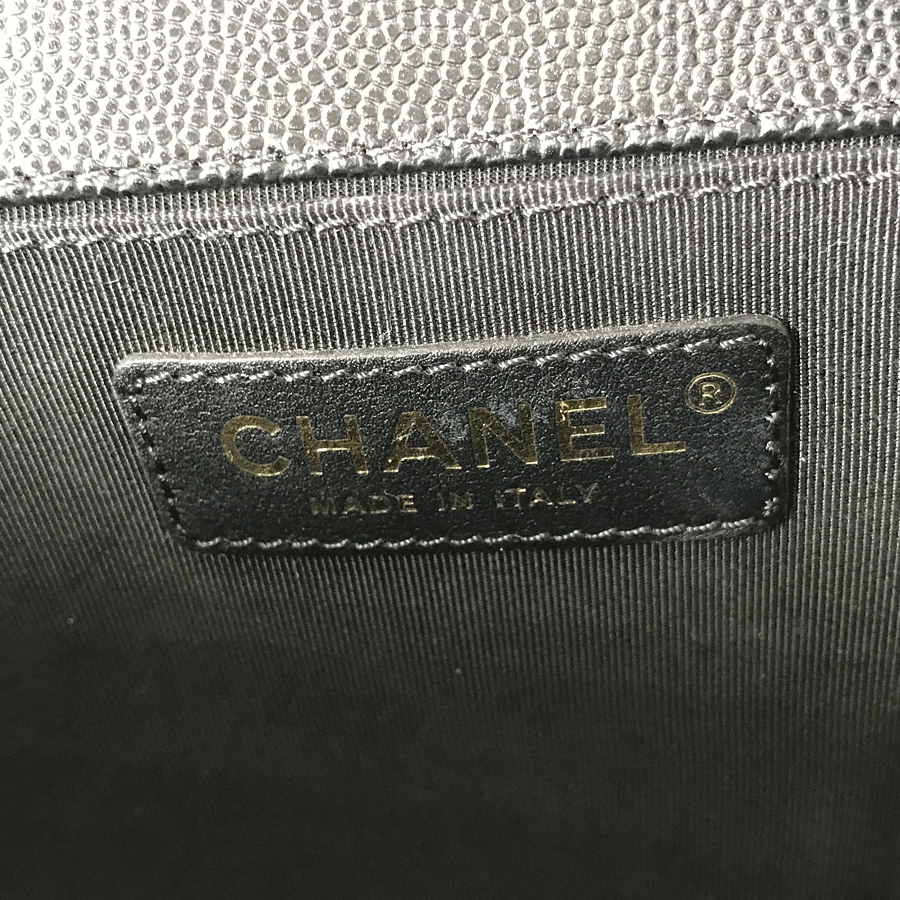 シャネル ショルダーバッグ