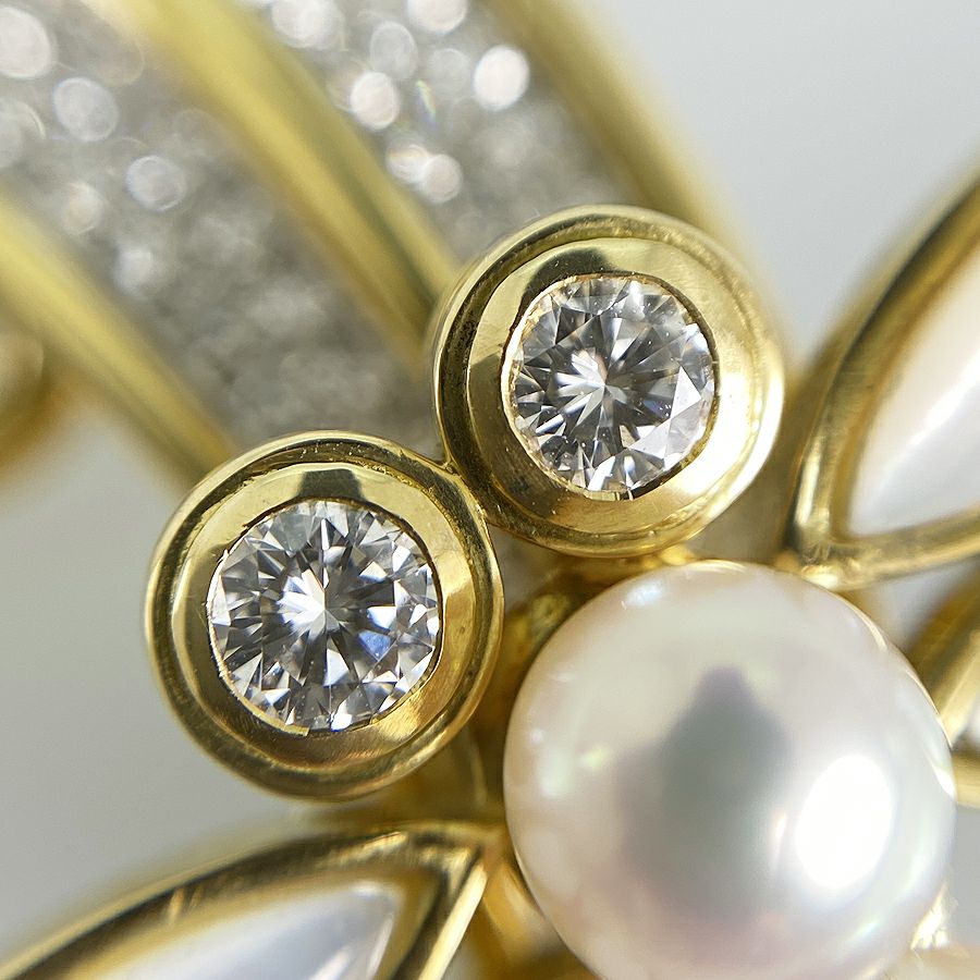 ノーブランド ブローチ