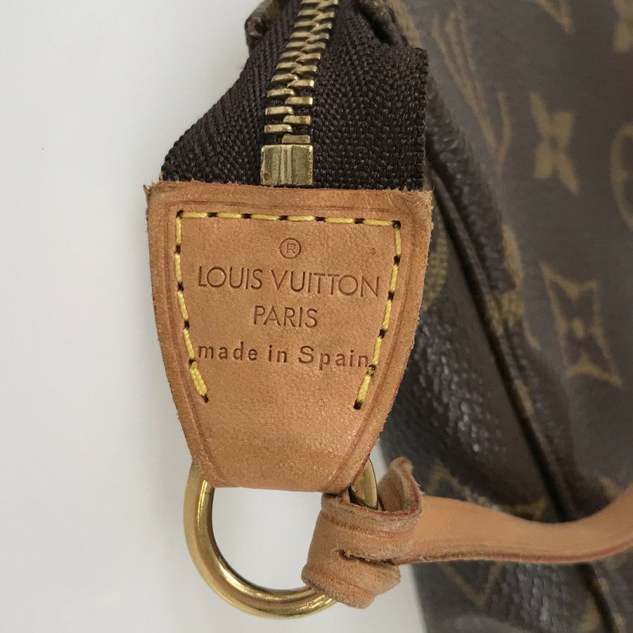 ルイ・ヴィトン モノグラム ポシェット アクセソワール  ポーチ