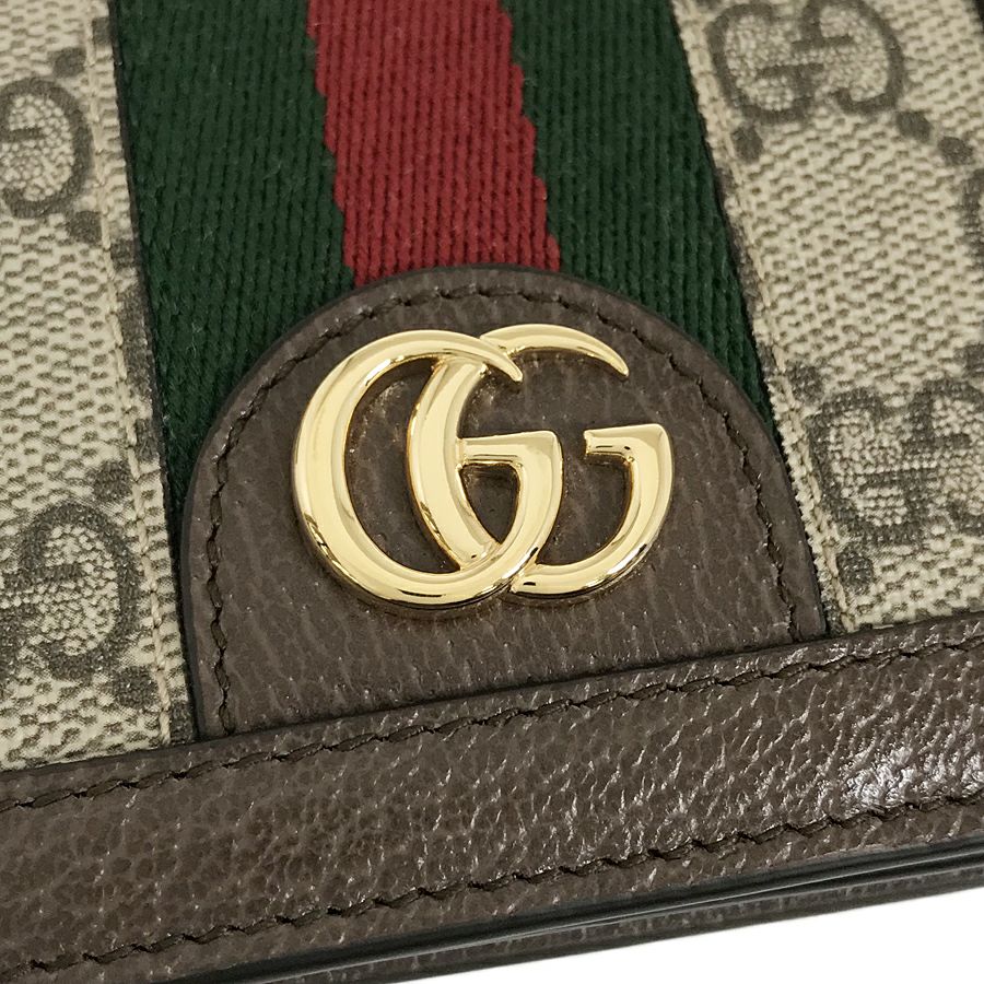 グッチ 二つ折り財布