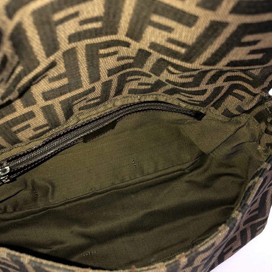 フェンディ マンマ バケット  ショルダーバッグ