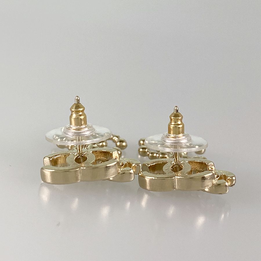 シャネル ピアス