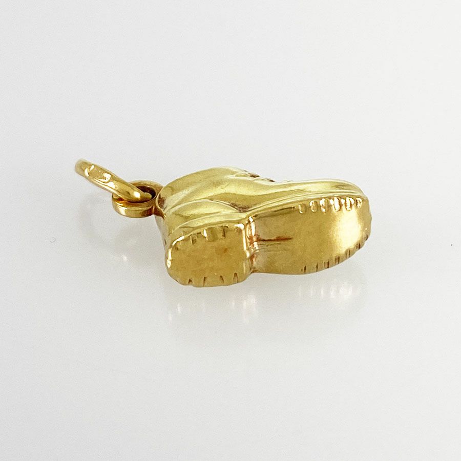 ウノアエレ ペンダントトップ