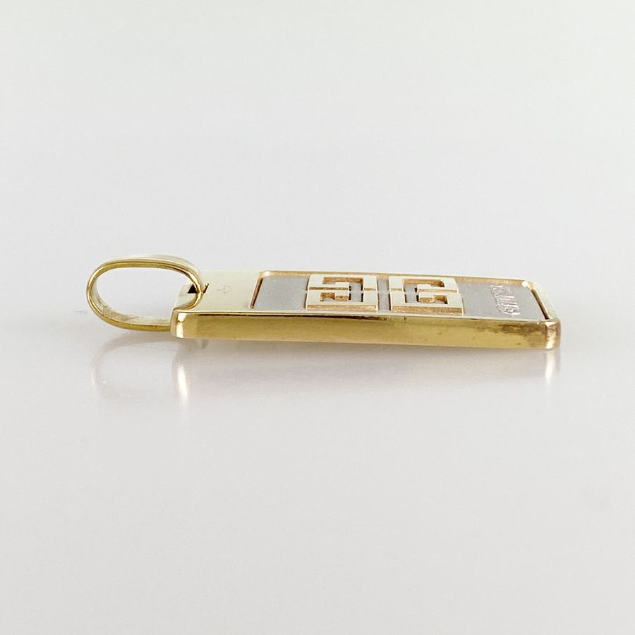 ジバンシー ペンダントトップ