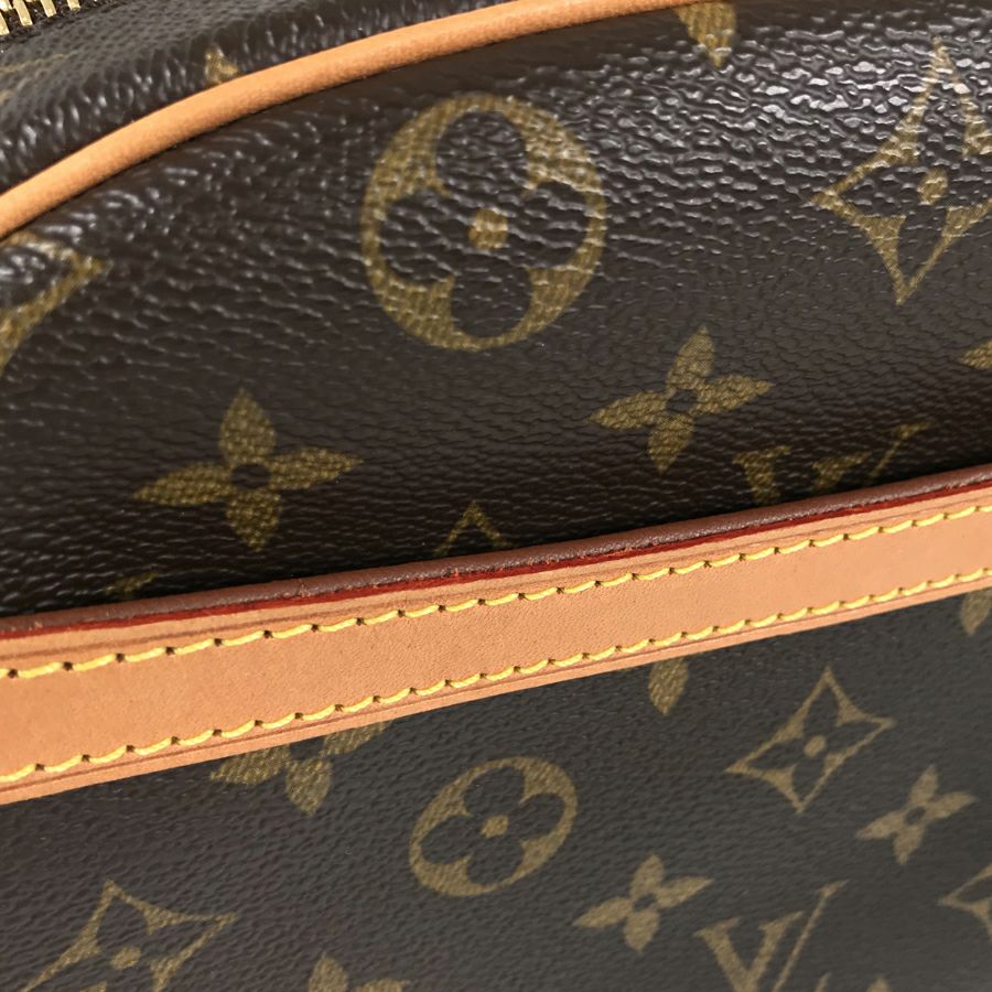 ルイ・ヴィトン モノグラム ブロワ  ショルダーバッグ