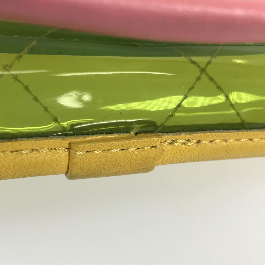 シャネル ショルダーバッグ