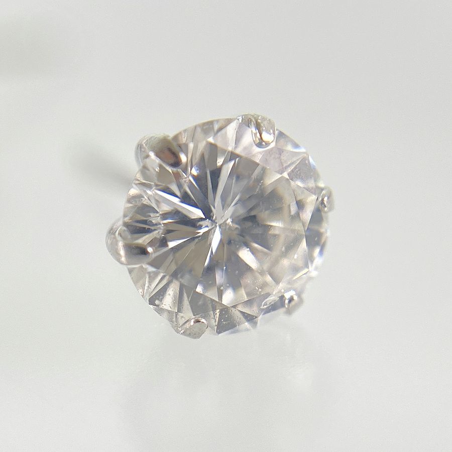 ノーブランド ピアス