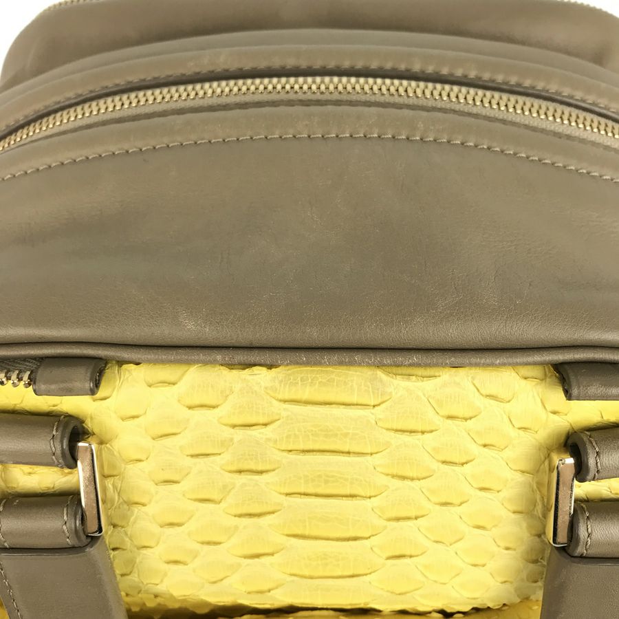 ジミーチュウ ハンドバッグ