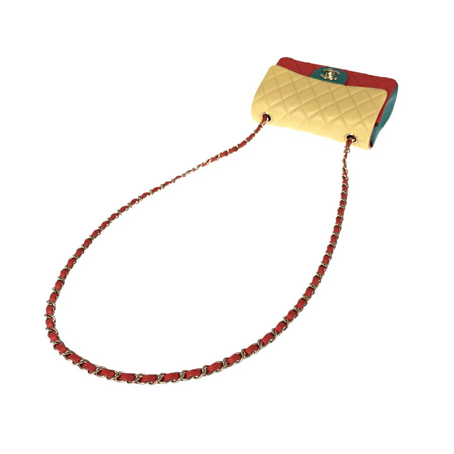 シャネル ショルダーバッグ