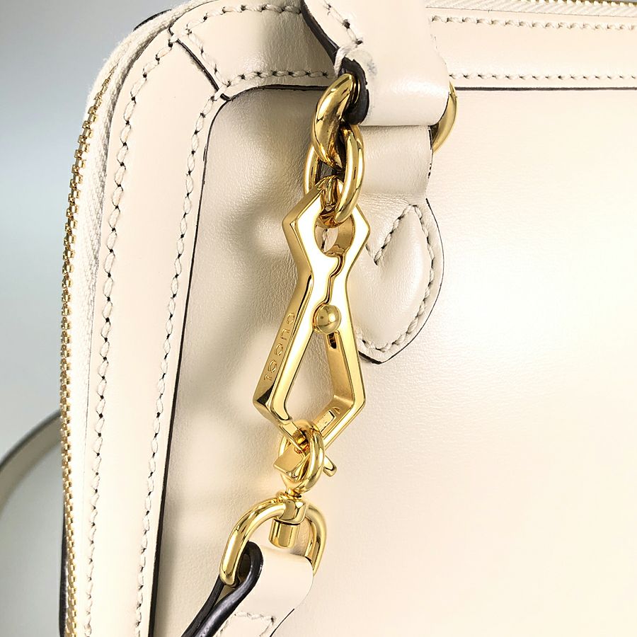 グッチ ハンドバッグ