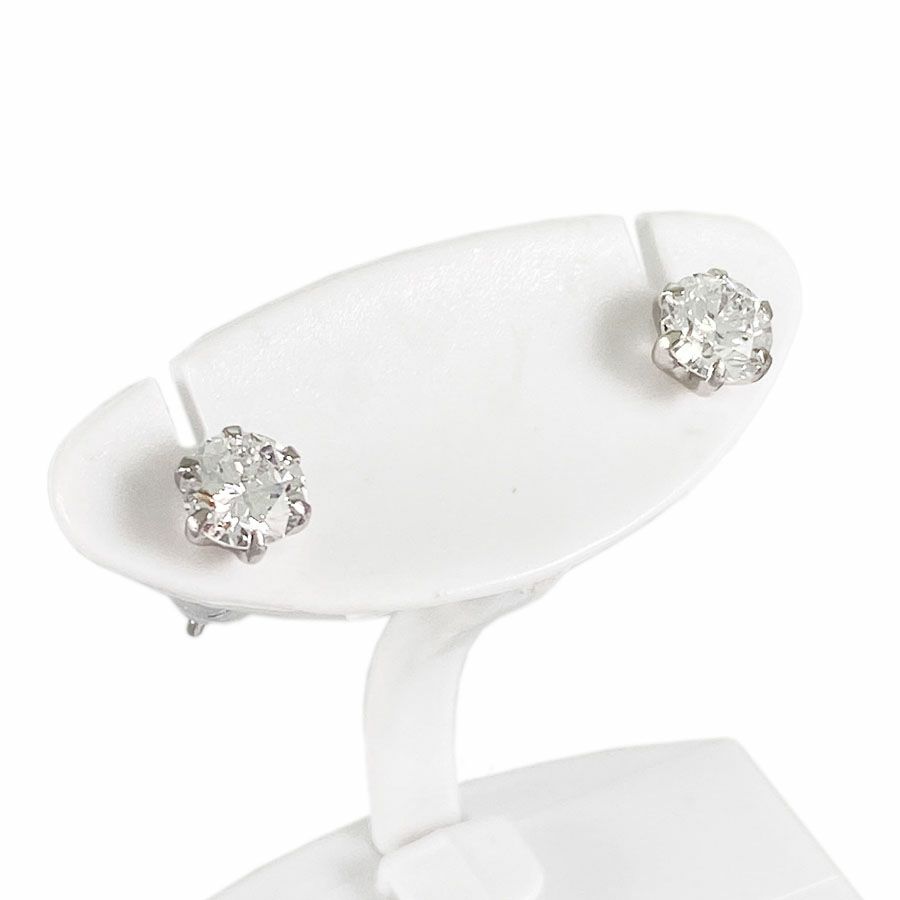 ノーブランド ピアス