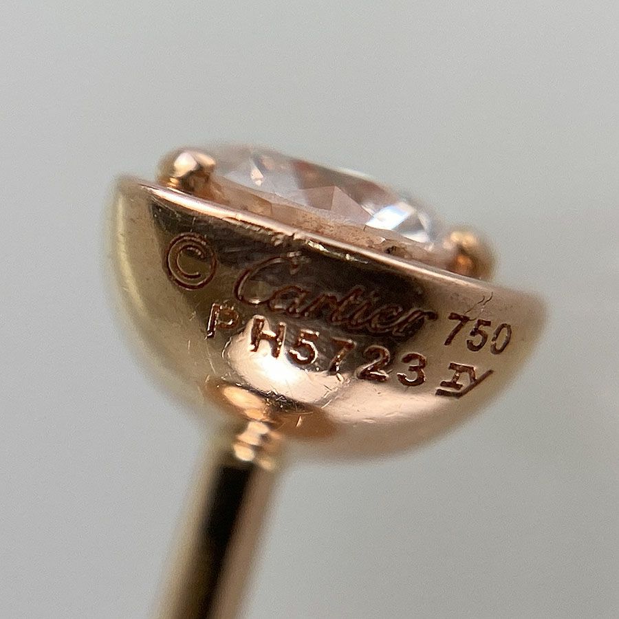 カルティエ ピアス