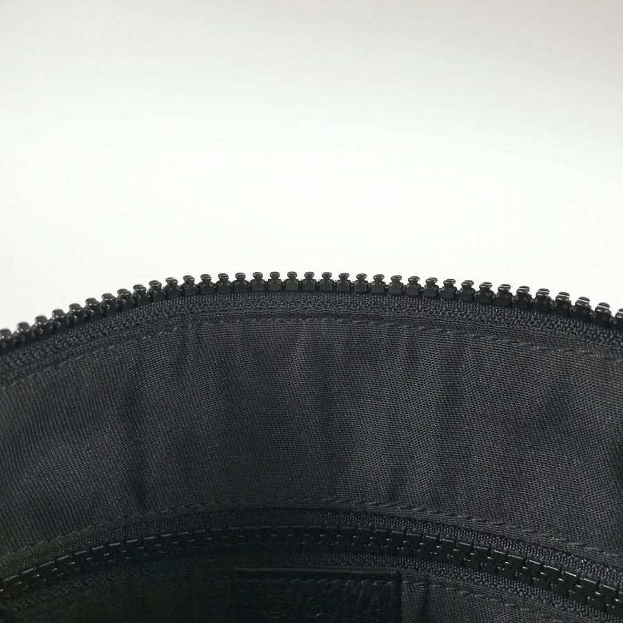 グッチ ショルダーバッグ