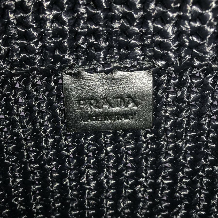 プラダ トートバッグ
