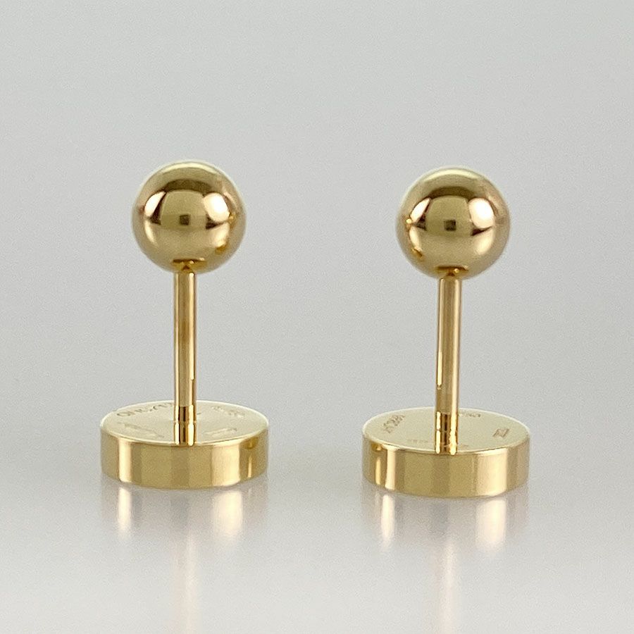 カルティエ ピアス