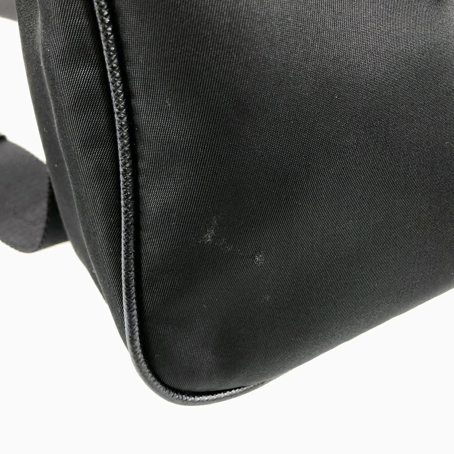 プラダ ショルダーバッグ