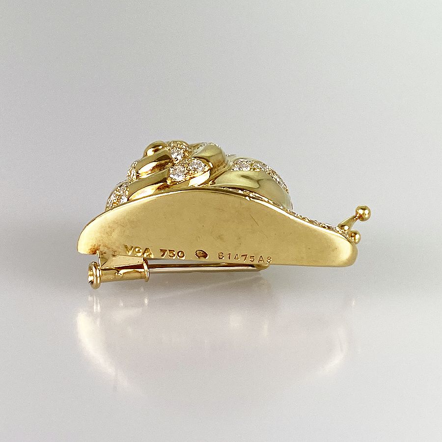 ヴァンクリーフ＆アーペル ブローチ