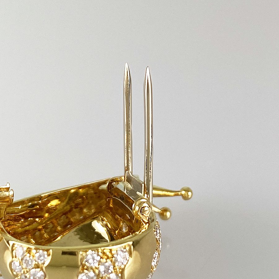 ヴァンクリーフ＆アーペル ブローチ