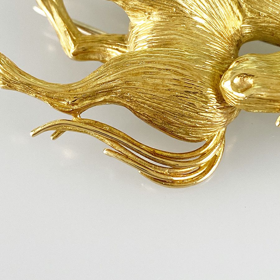 ヴァンクリーフ＆アーペル ブローチ