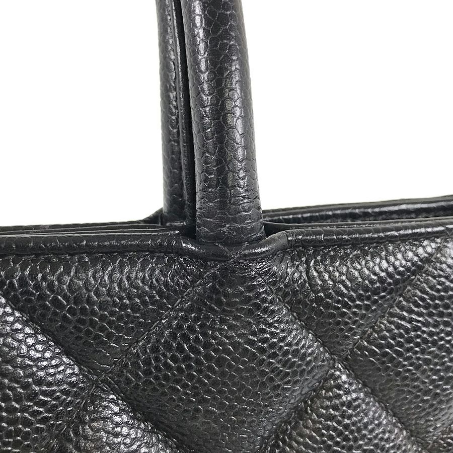 シャネル トートバッグ