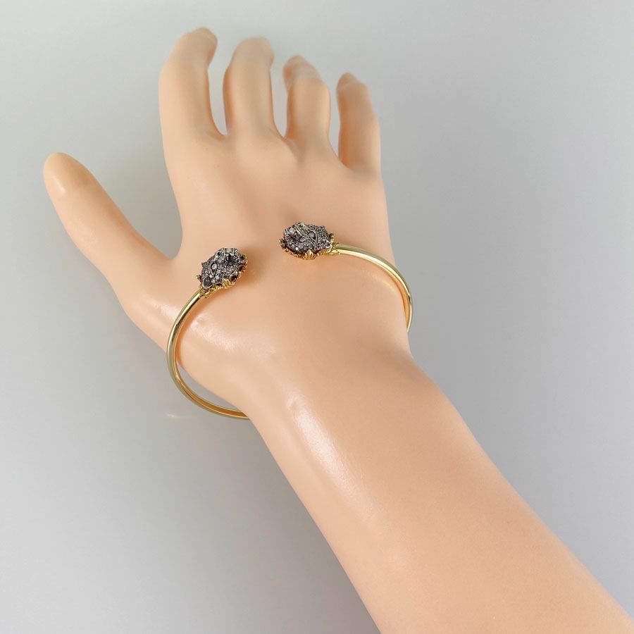 グッチ バングル