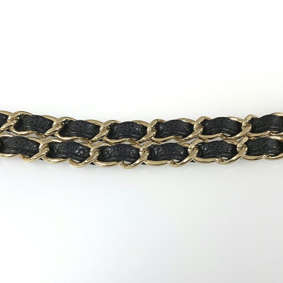 シャネル ショルダーバッグ