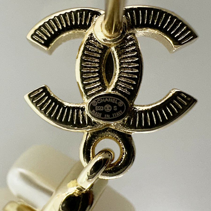 シャネル ピアス