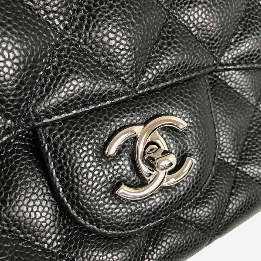 シャネル ショルダーバッグ