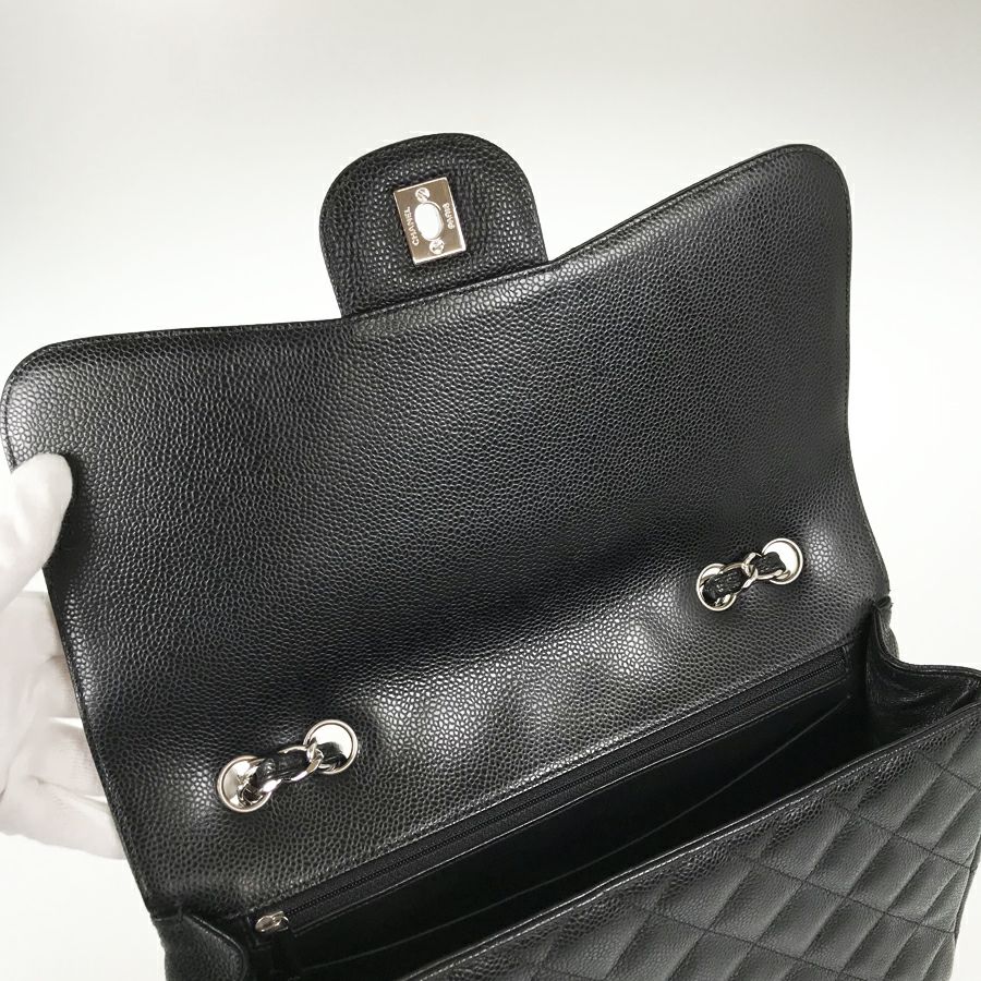 シャネル ショルダーバッグ