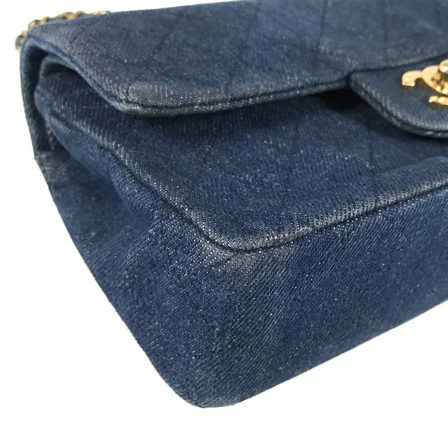 シャネル ショルダーバッグ